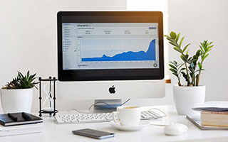 意甲媒体透露：拉齐奥开始担忧边后卫亚当·马鲁西奇的未来，其经纪人已向AC米兰推荐该球员